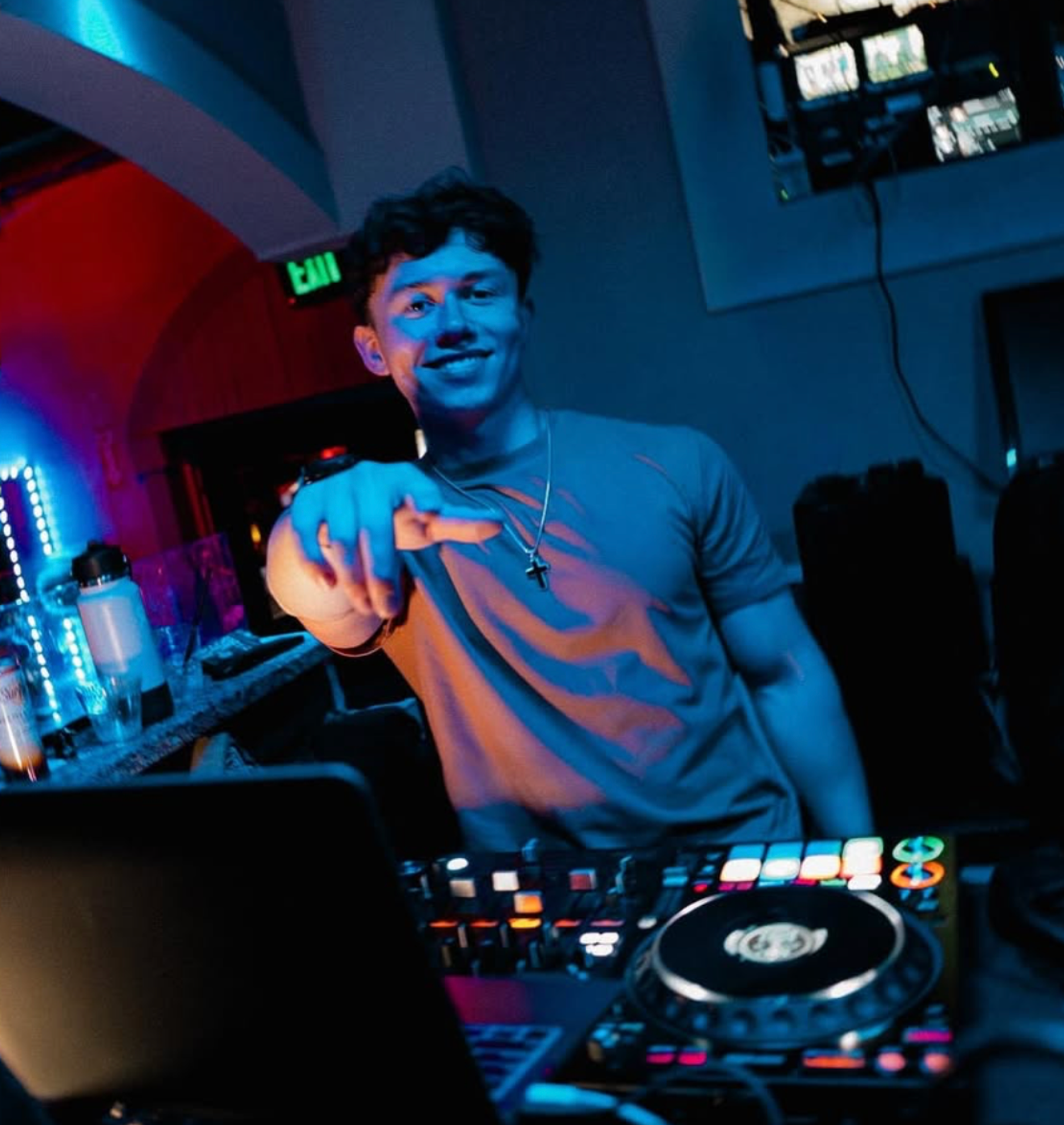 DJ Fiore