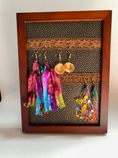 Craft Demo - Frame Earring Holder