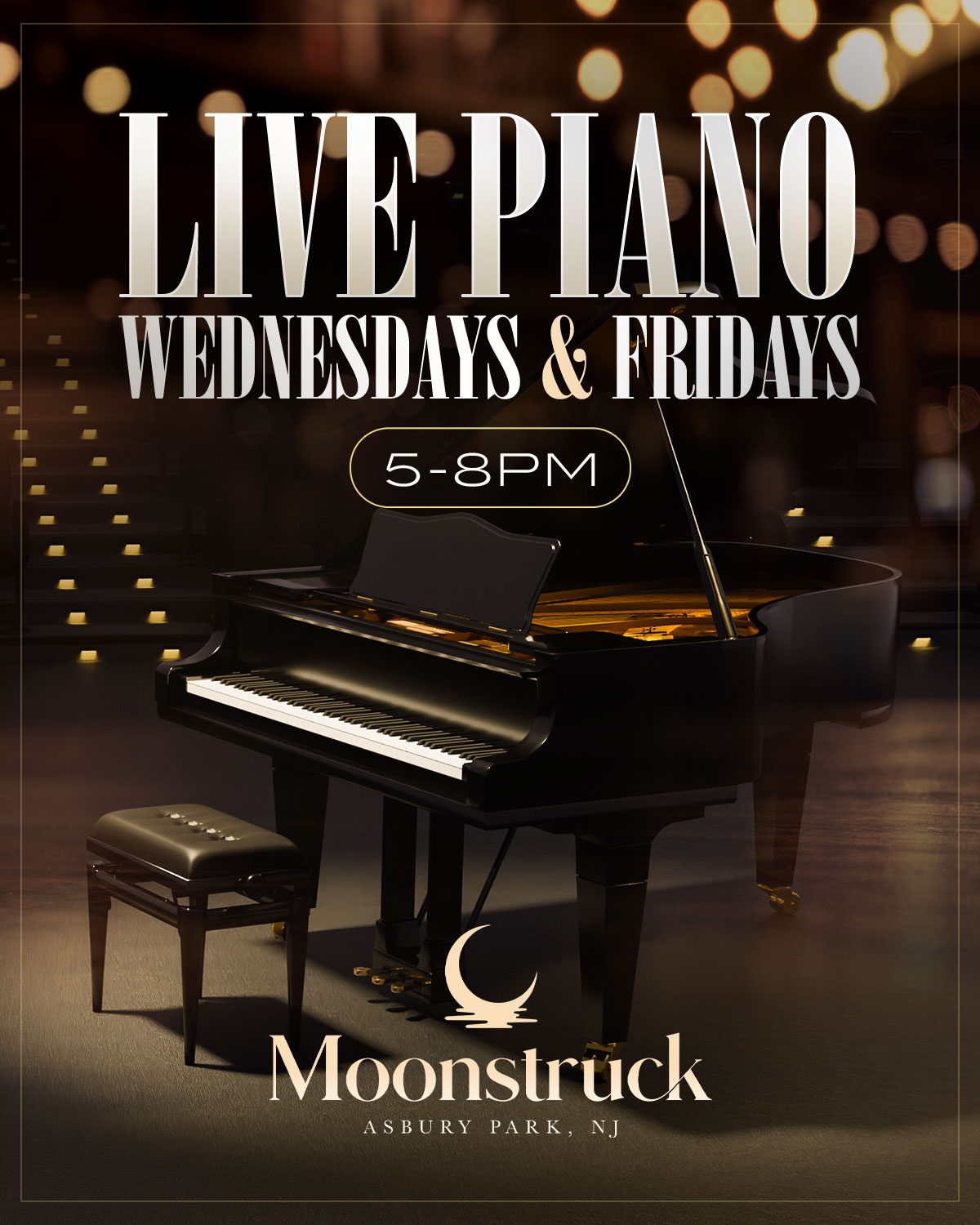 Live Piano at Moonstruck