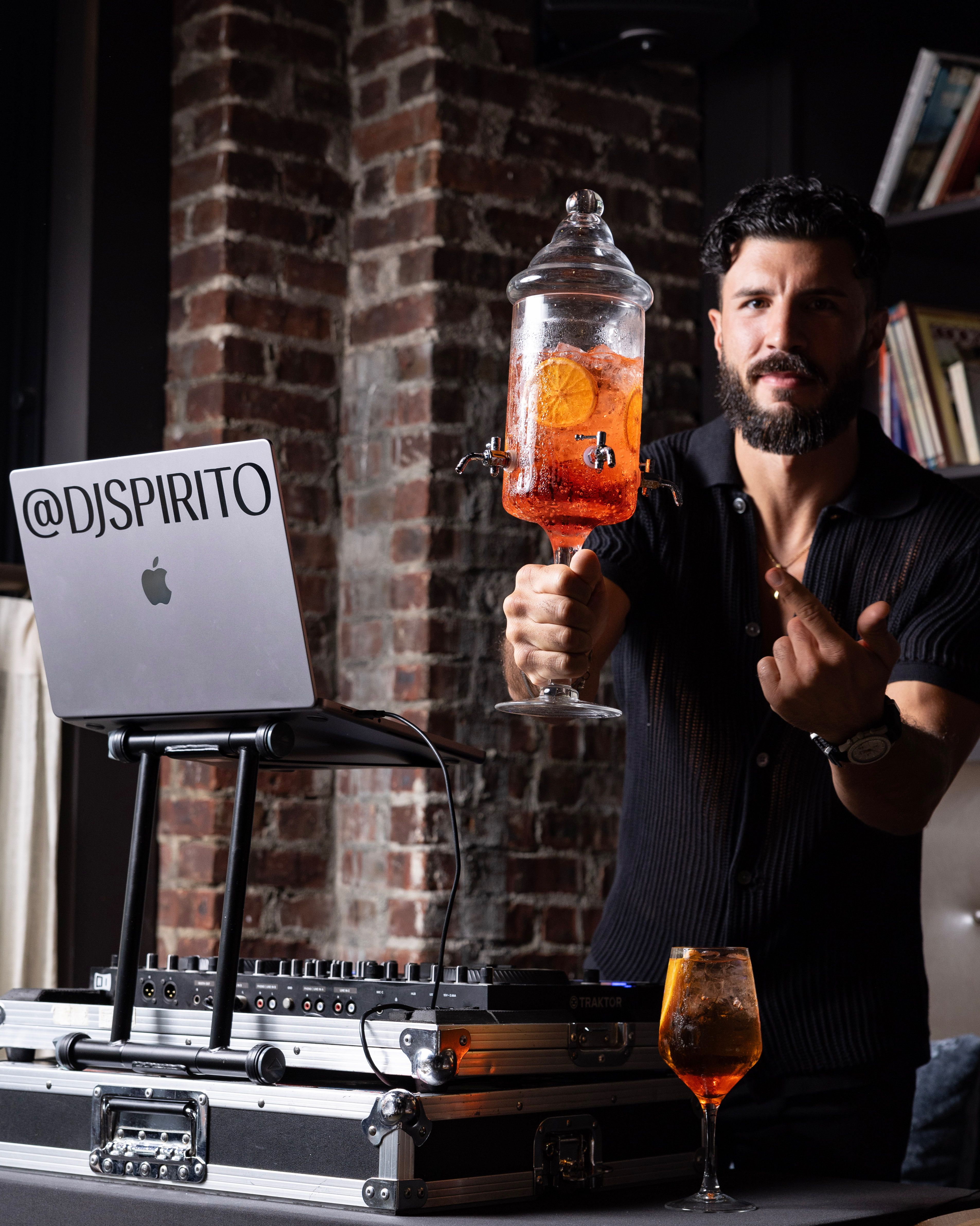 Apéro Hour