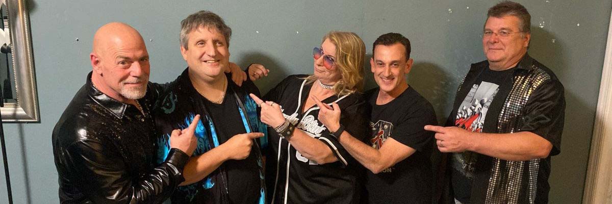 Illegally Blind with Stretch & the Armstrongs and Funnybone