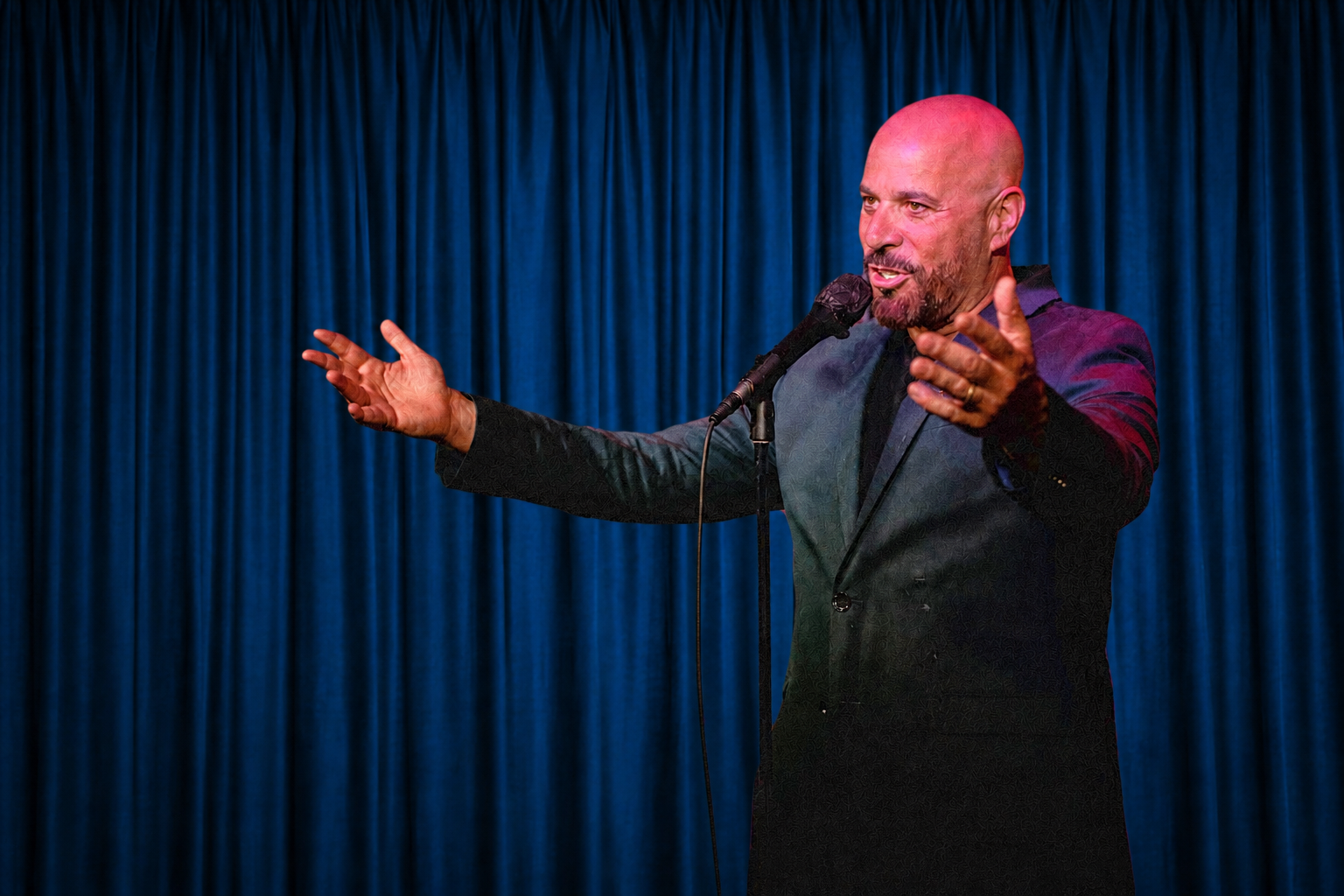 "Familiar Melodies, Unexpected Swing" with Greg Farnese