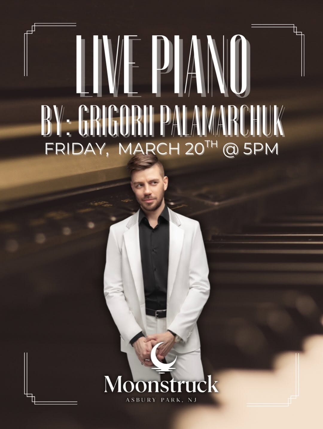 Live Piano by Grigorii Palamarchuk