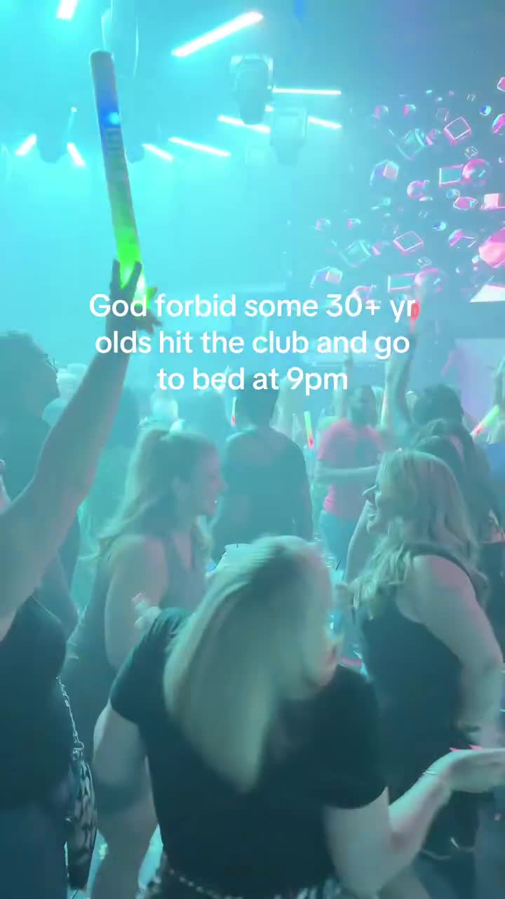 DAYSHIFT "World's Biggest 30+ Day Party!"