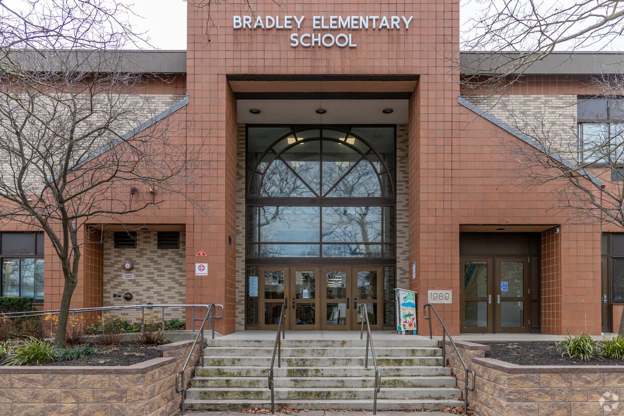 Bradley Elementary School